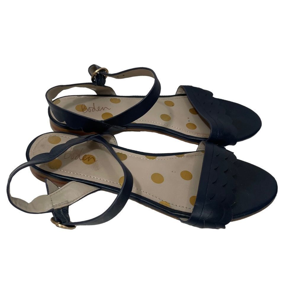 Boden Navy Leather Scalloped Sandals